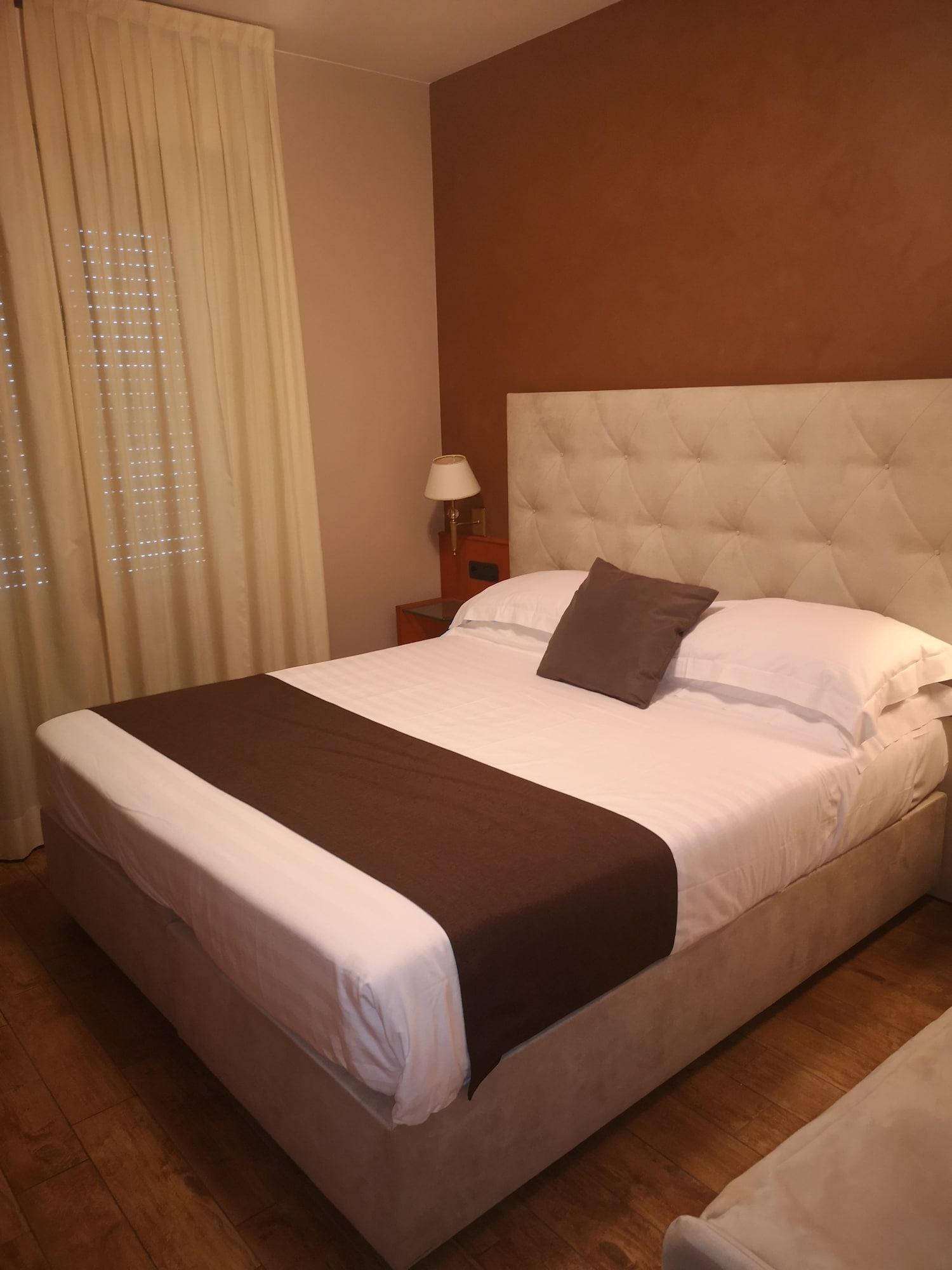 Hotel Clarin 14 By Dori Пескиера дел Гарда Екстериор снимка